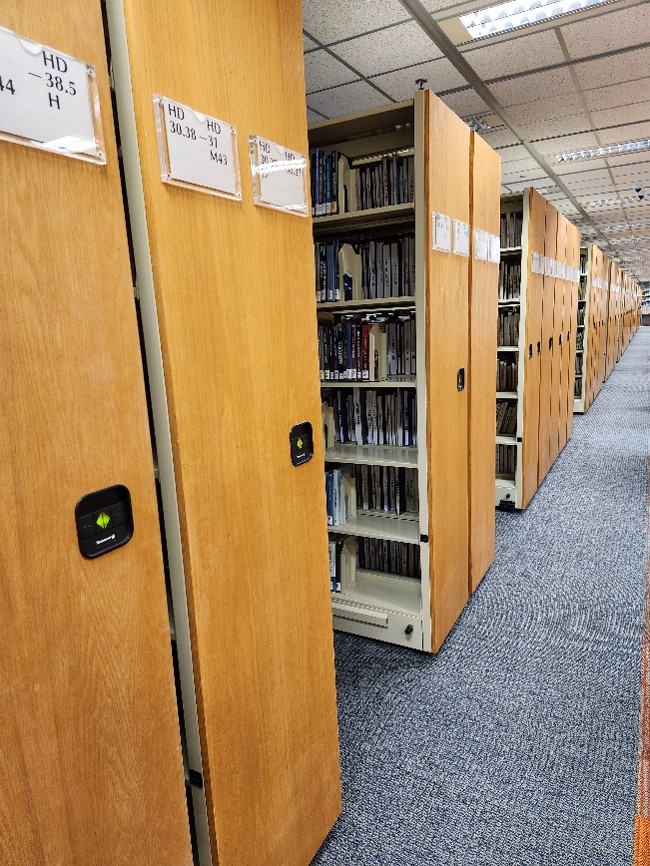 Movable shelf in LG4 - There are two different systems in our library actually!)