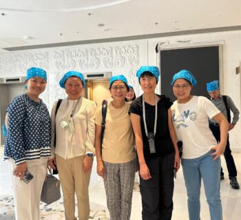 group of 5 library colleagues who joined the visit