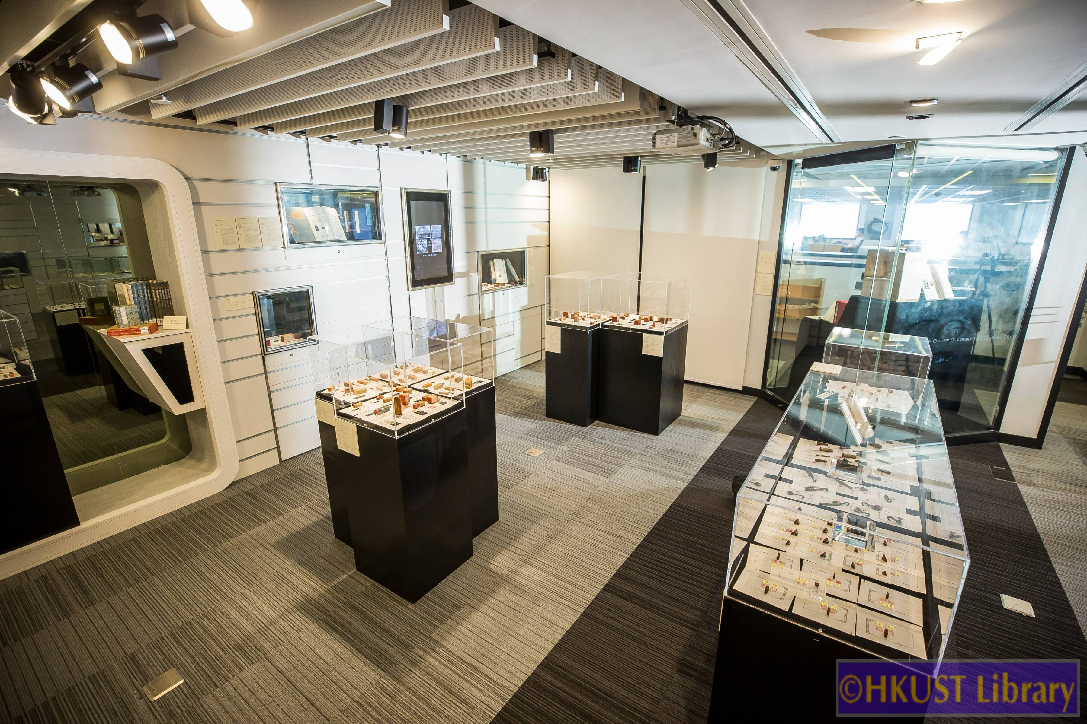 Glimpses into the Past: Chinese Seals and Seal Impression Catalogues through the Dynasties - Gallery