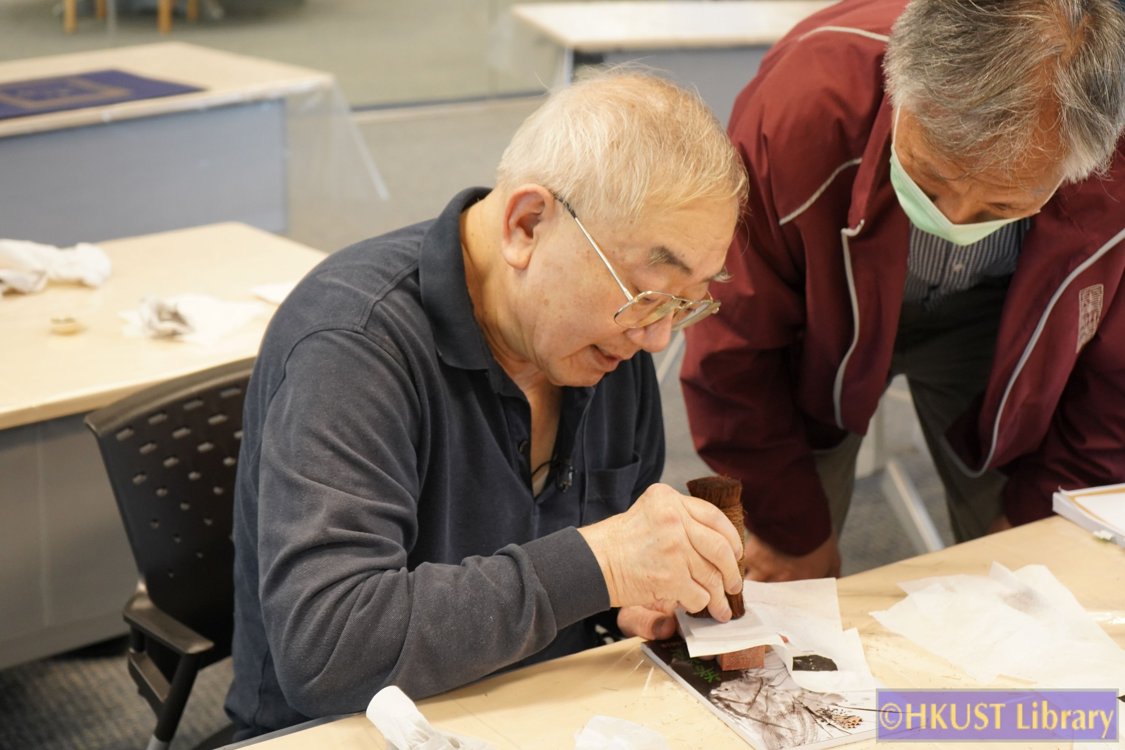 Glimpses into the Past: Chinese Seals and Seal Impression Catalogues through the Dynasties (1) 拓邊款及鈐印示範講座