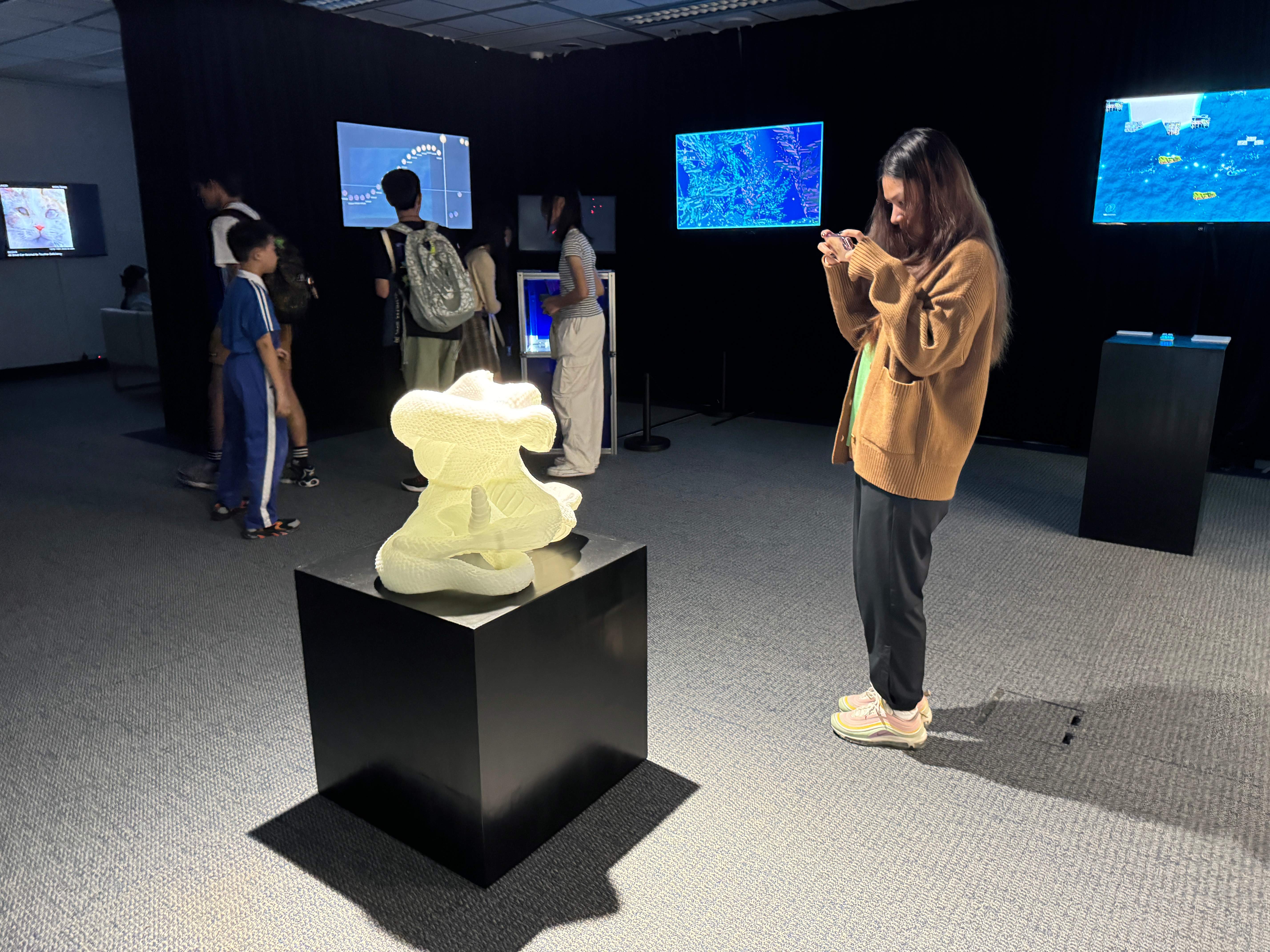 Altering Nature: Exploring Life in Computational Art