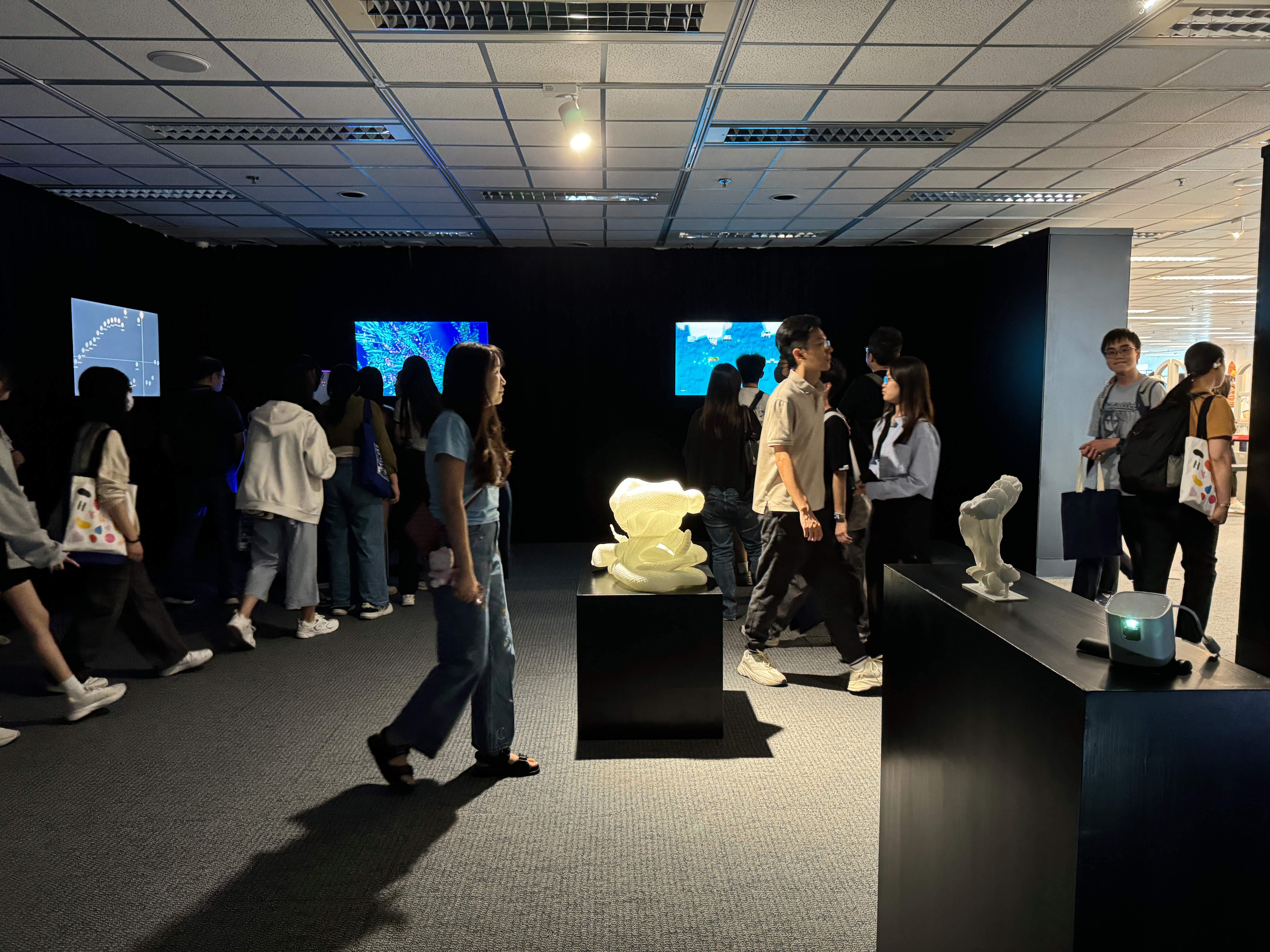 Altering Nature: Exploring Life in Computational Art