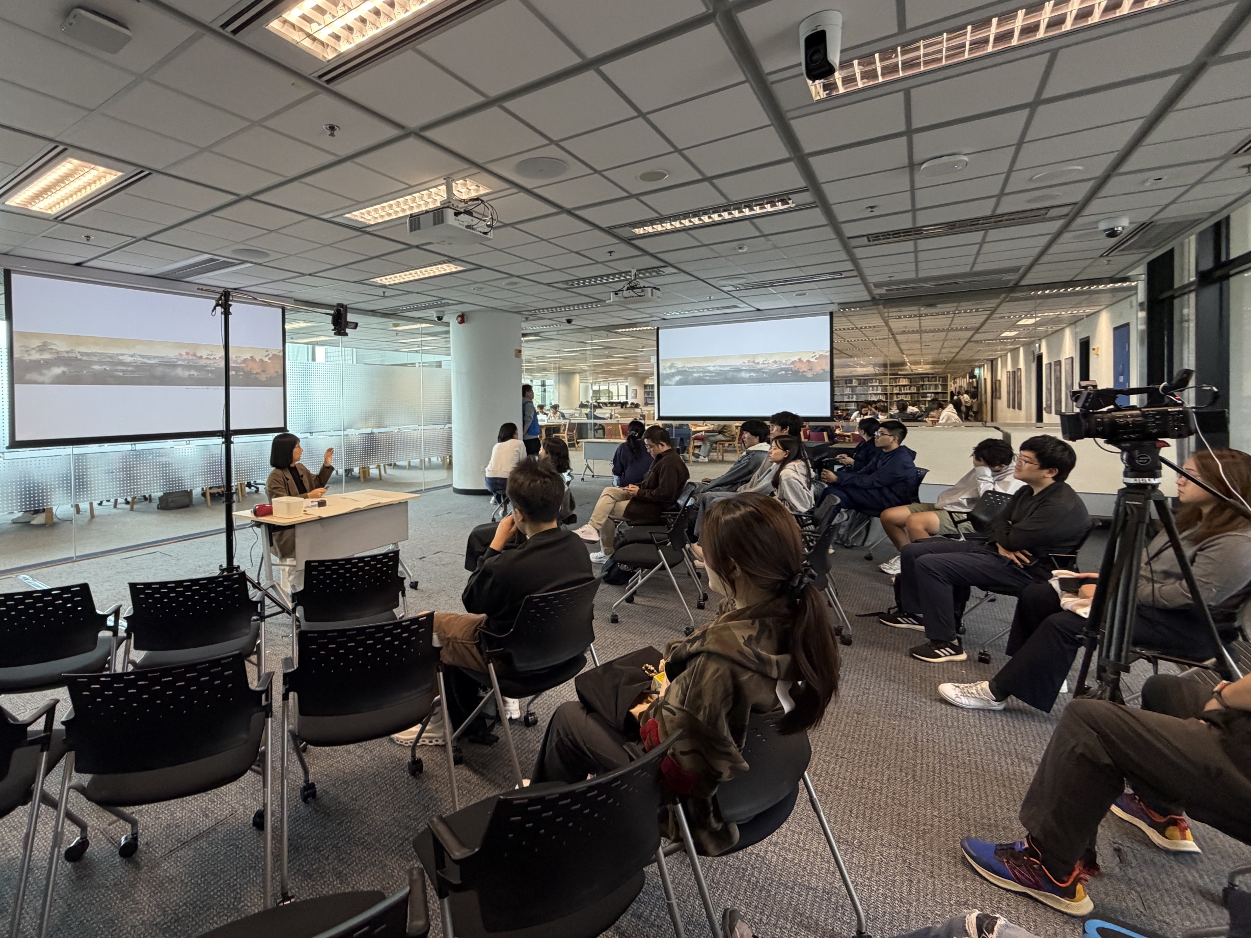 imagining-hong-hong-artist-talk-sim