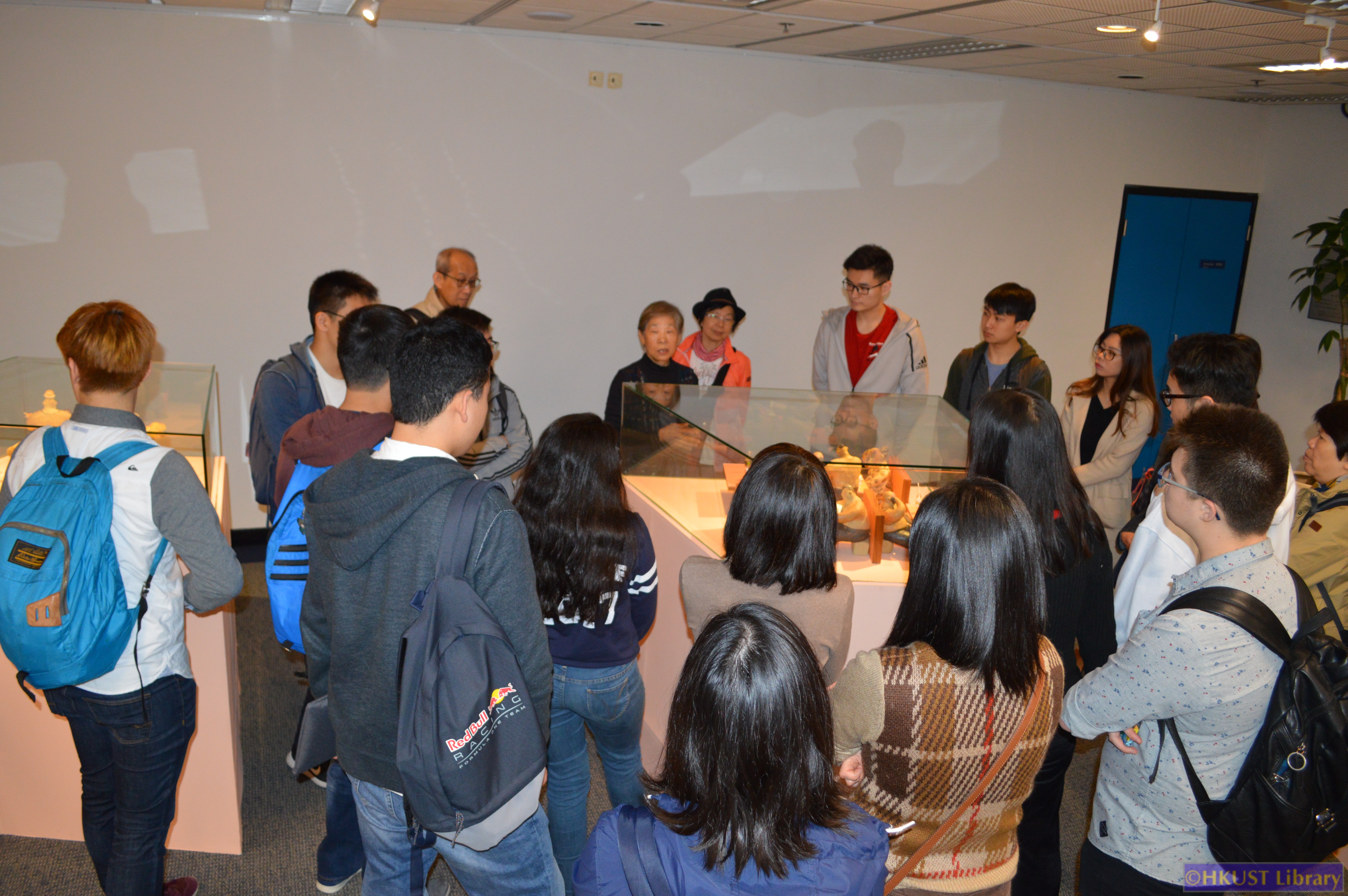 Happiness in the Making – An Exhibition of Works by Rosanna Li Wei Han: Guided Tours