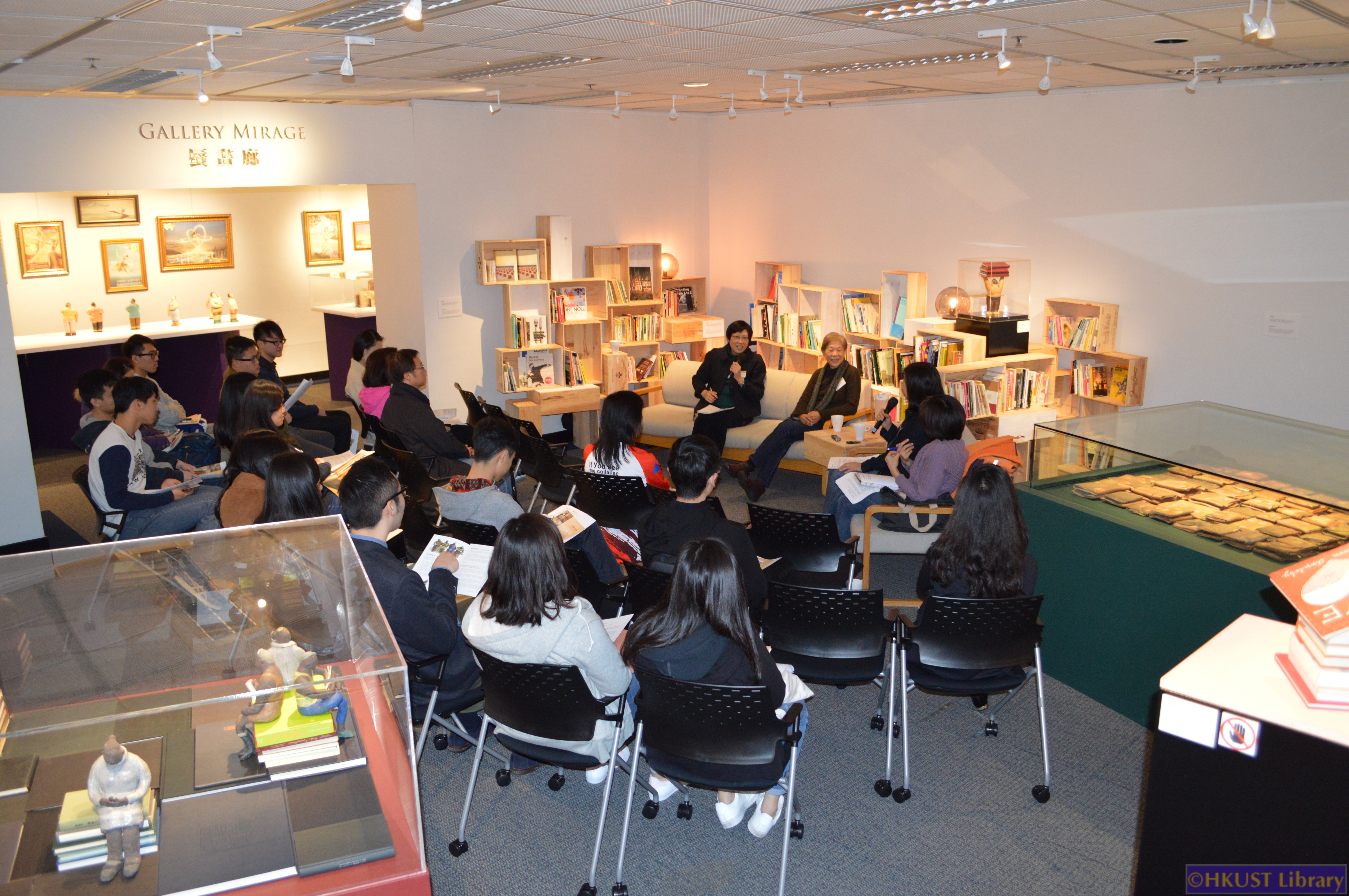 Happiness in the Making – An Exhibition of Works by Rosanna Li Wei Han: Dialogue with Artist