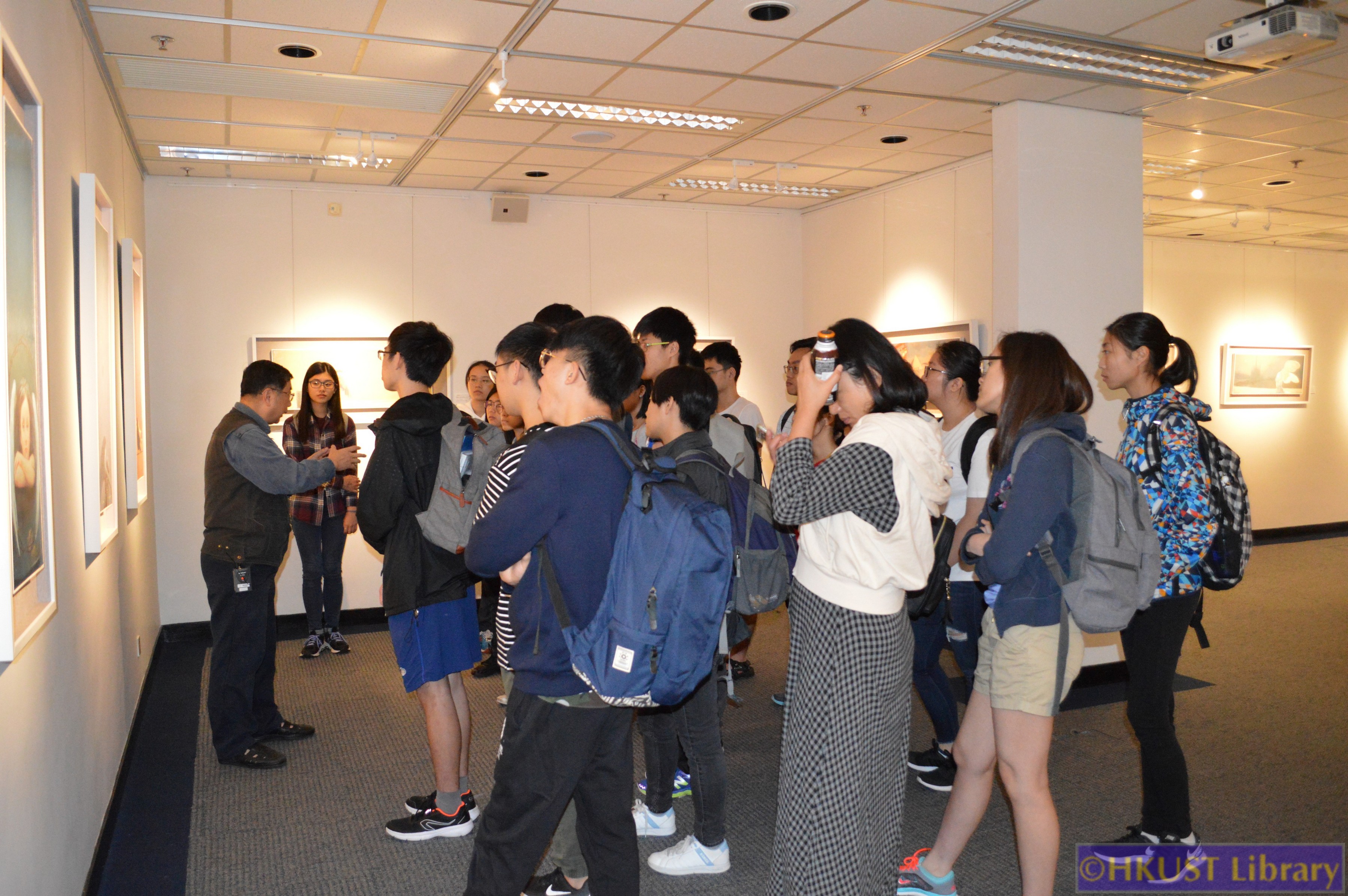 My Heart is Flying: Paintings by Chen Keng: Guided Tours