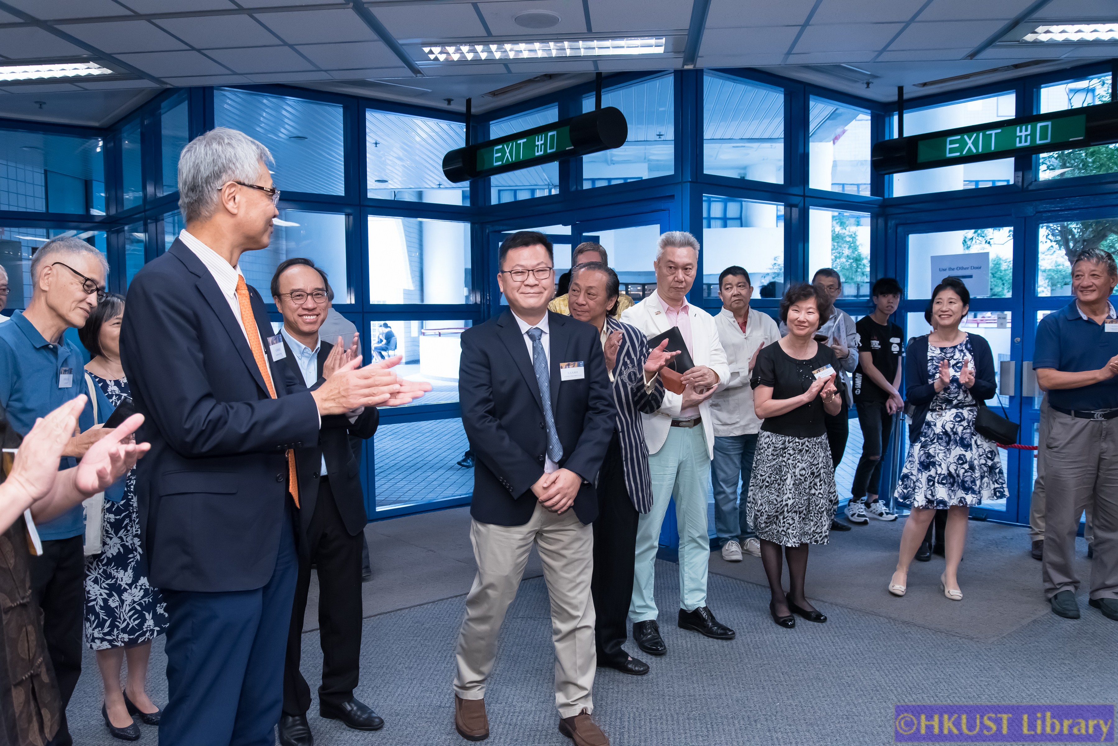 My Heart is Flying: Paintings by Chen Keng: Opening