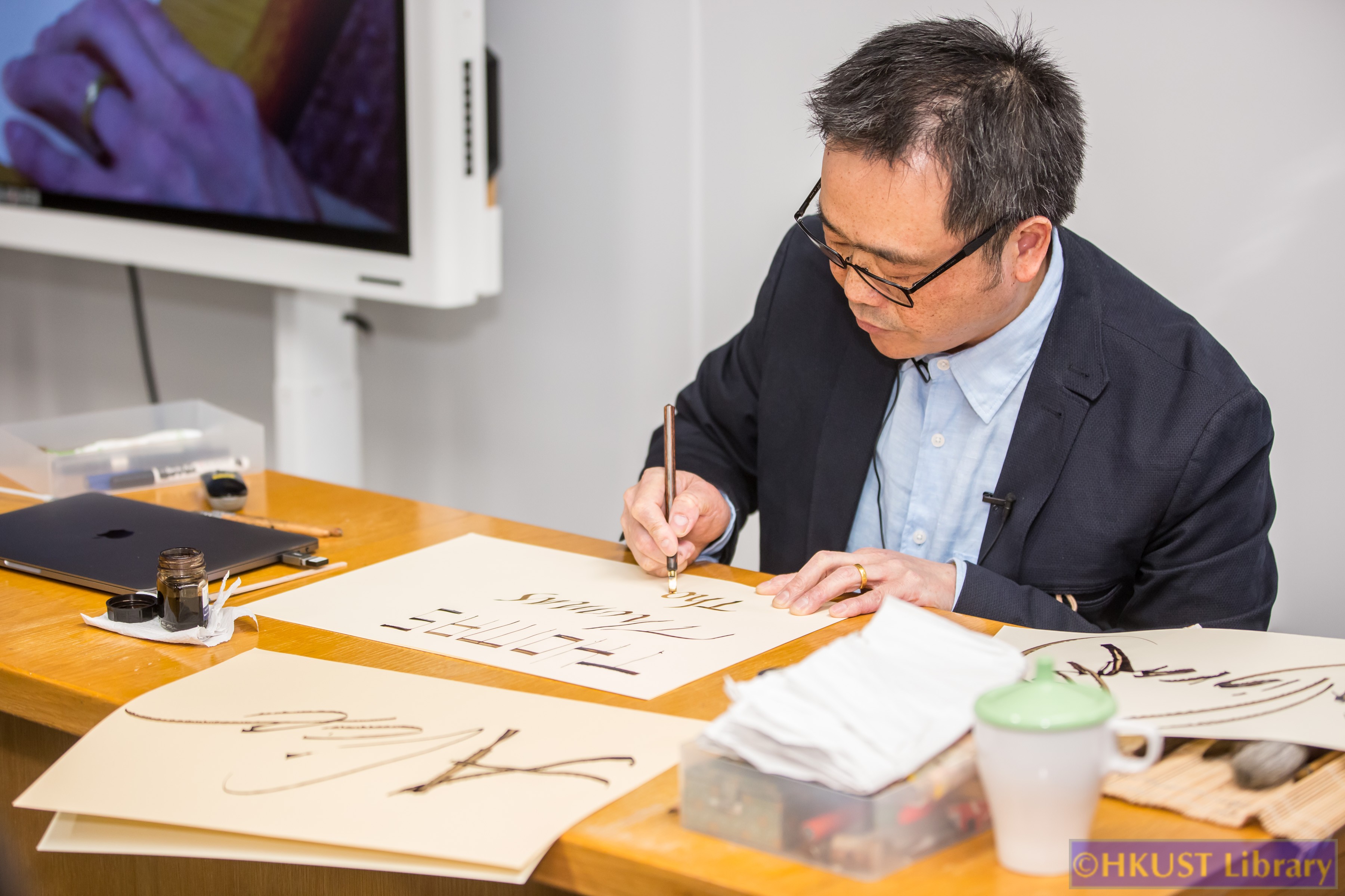 Crossing Boundaries: The Calligraphic Art of Manny Ling: Talk and Demo