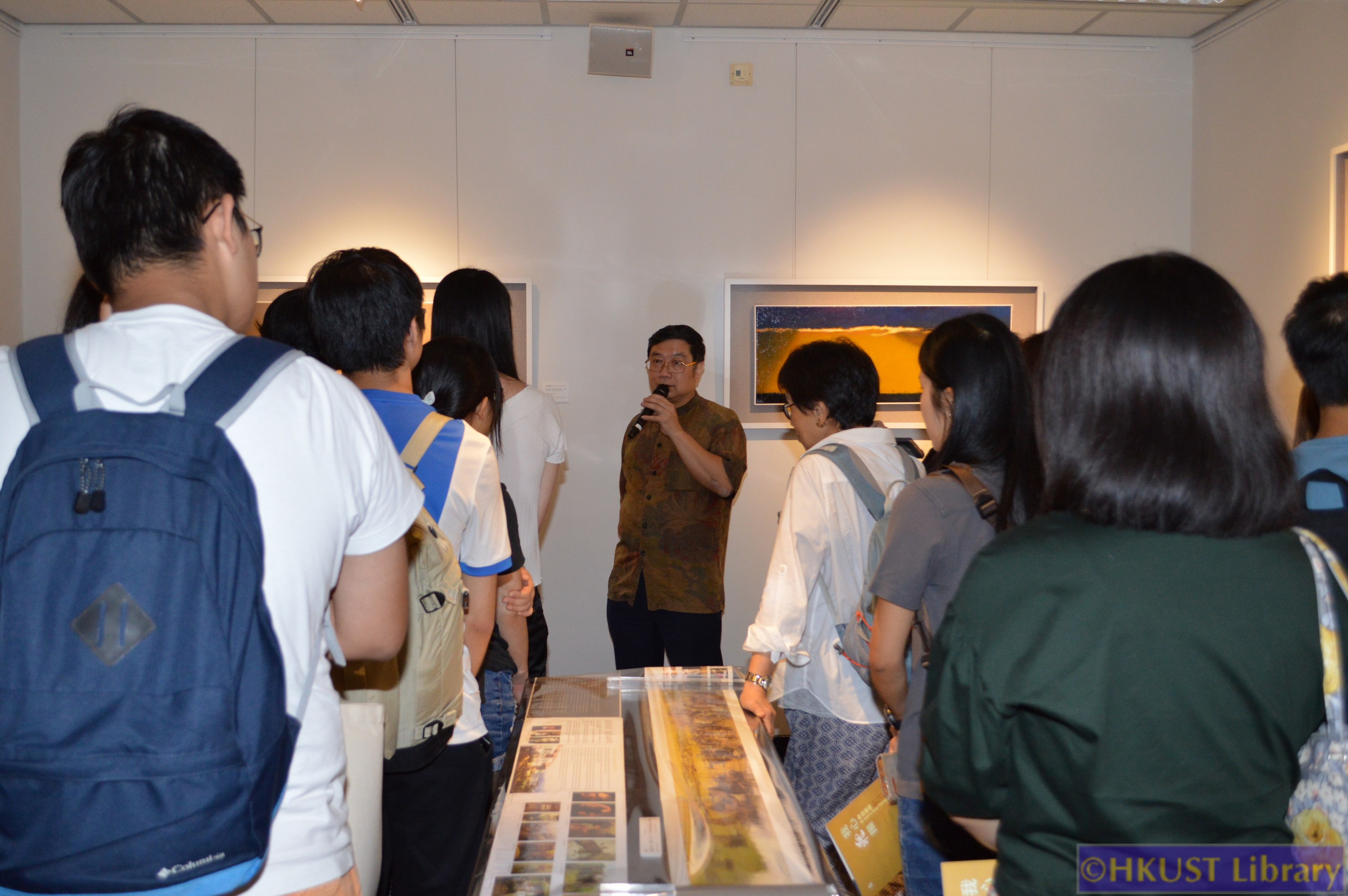 My Heart is Flying: Paintings by Chen Keng: Guided Tours