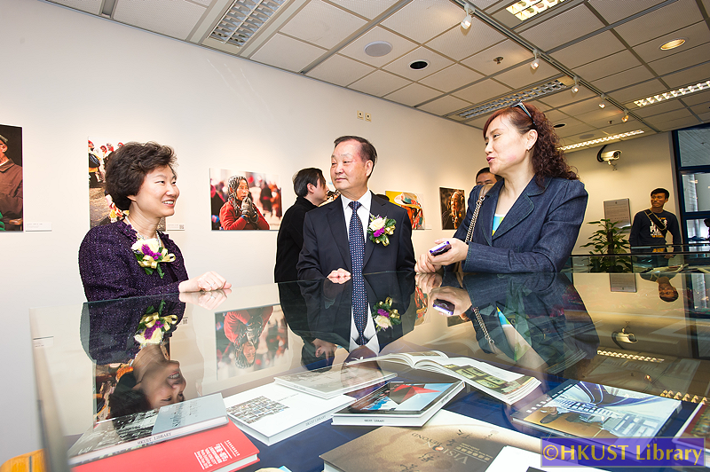 Gorgeous China, The Colorful West - Photographs by Jin Shouxian: Opening Ceremony