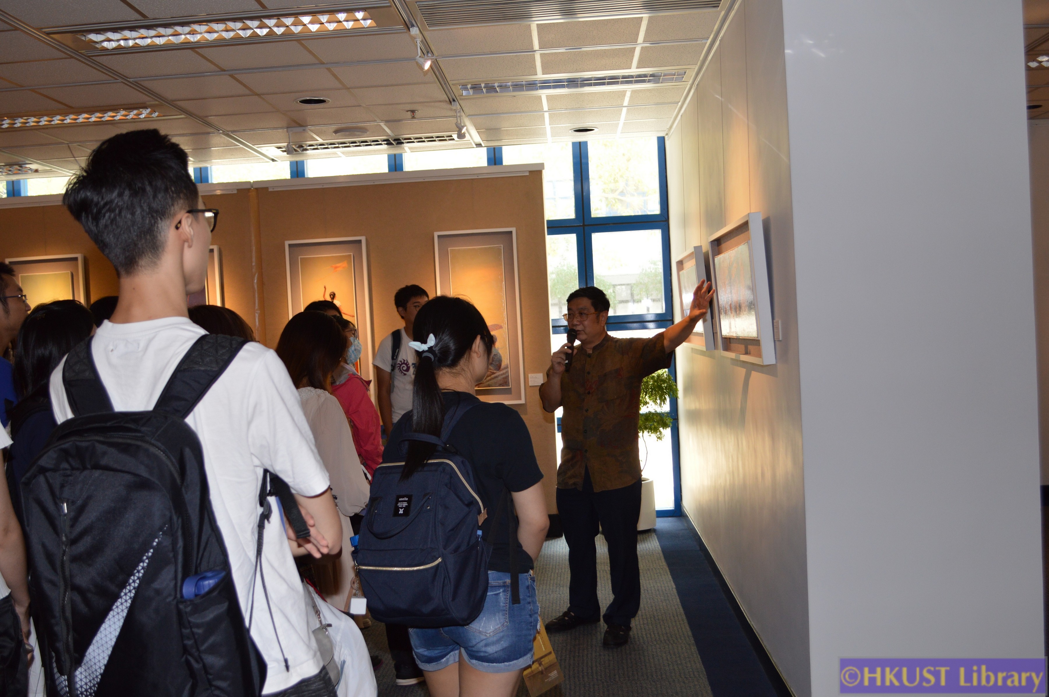 My Heart is Flying: Paintings by Chen Keng: Guided Tours