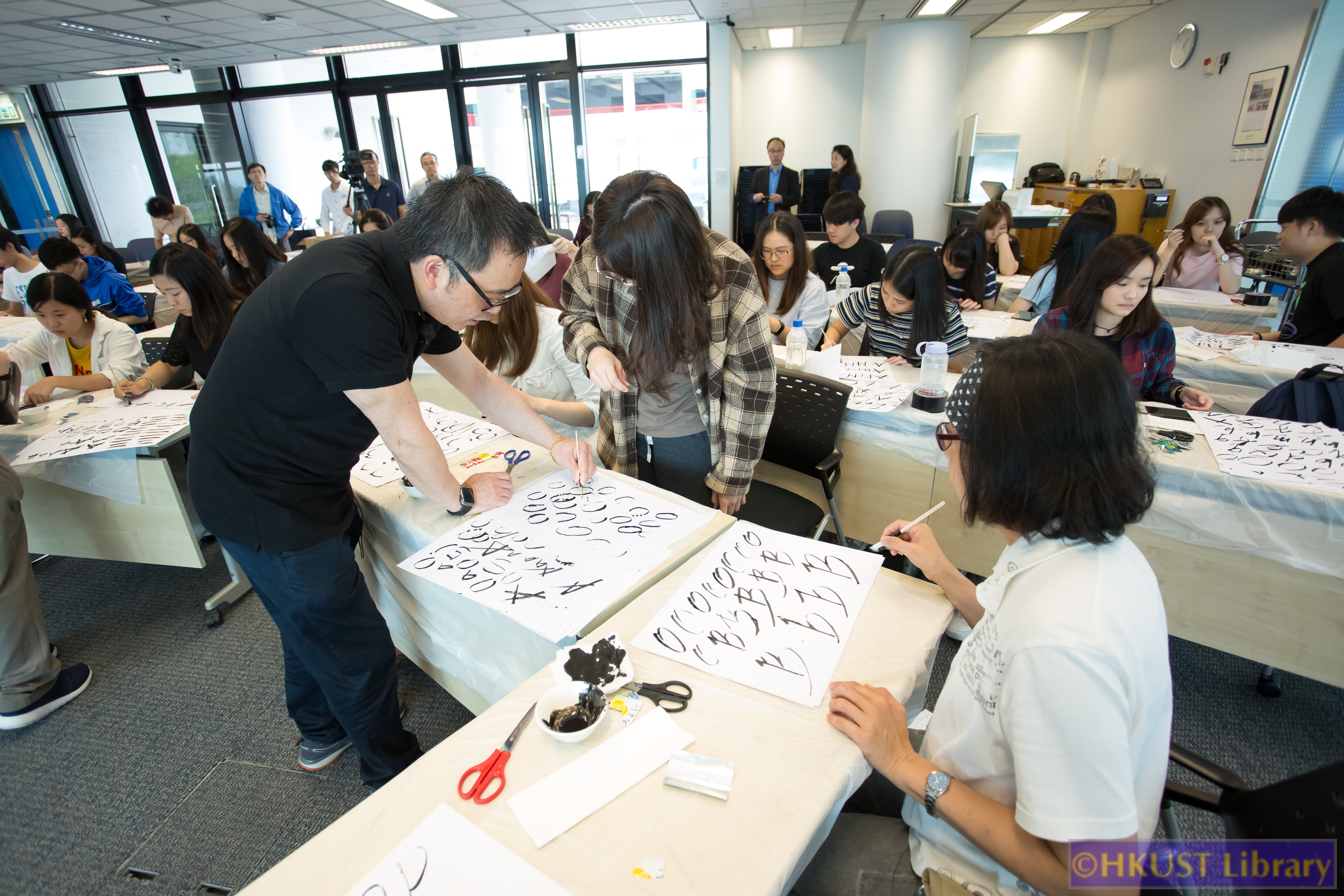 Crossing Boundaries: The Calligraphic Art of Manny Ling: Workshop