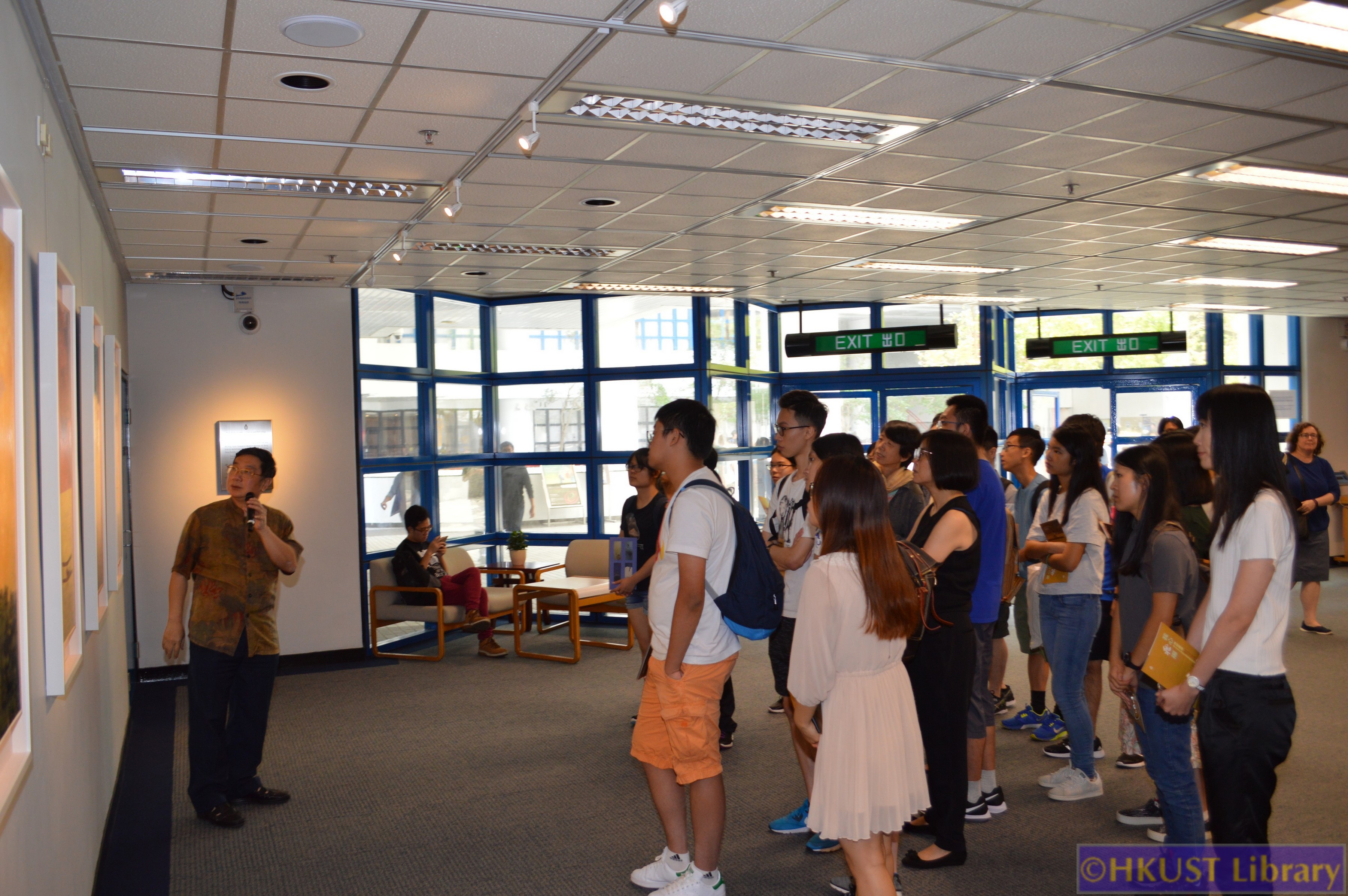 My Heart is Flying: Paintings by Chen Keng: Guided Tours