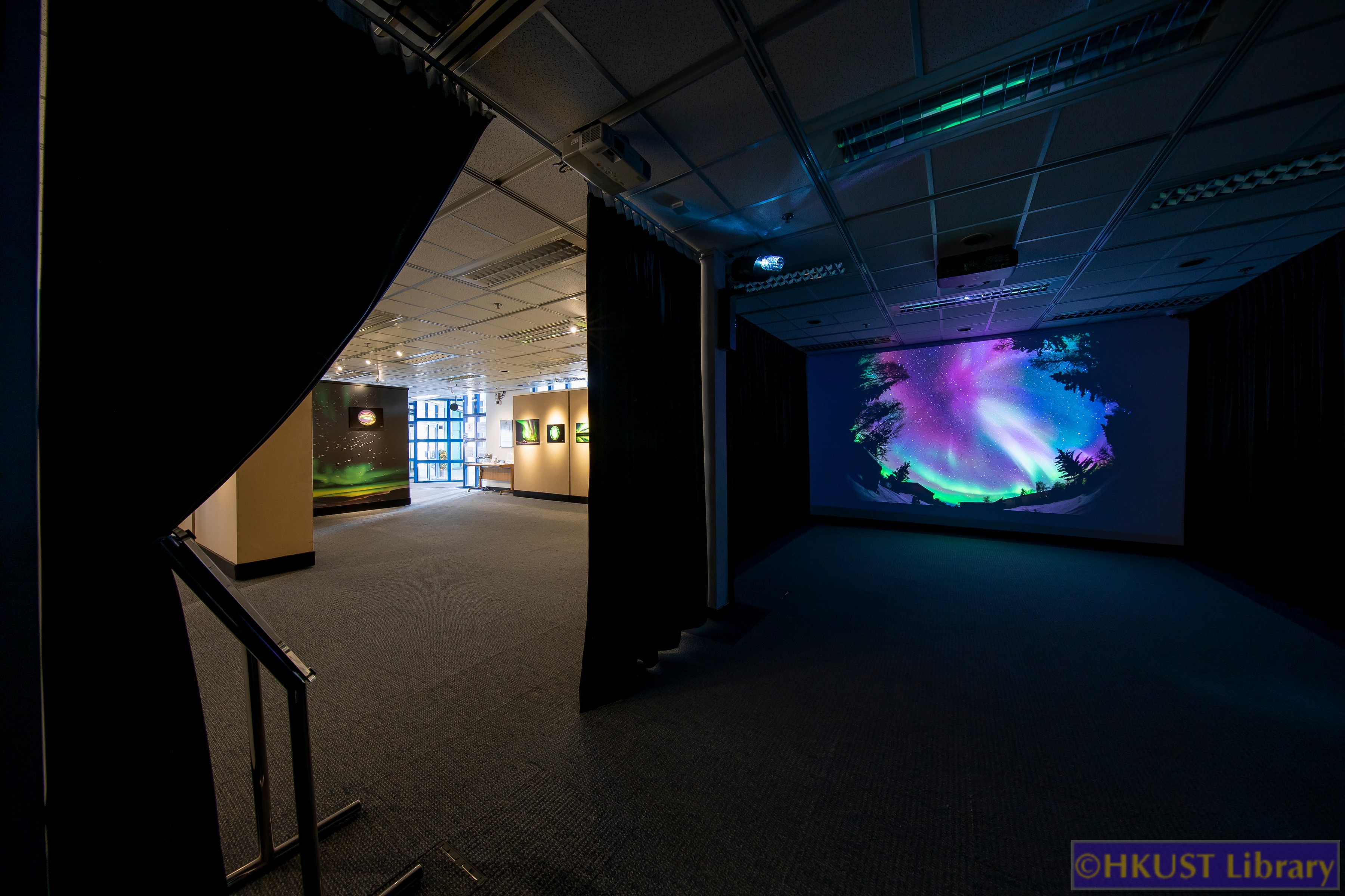 Yi – Aurora Photography Exhibition of Anthony Yau: Gallery
