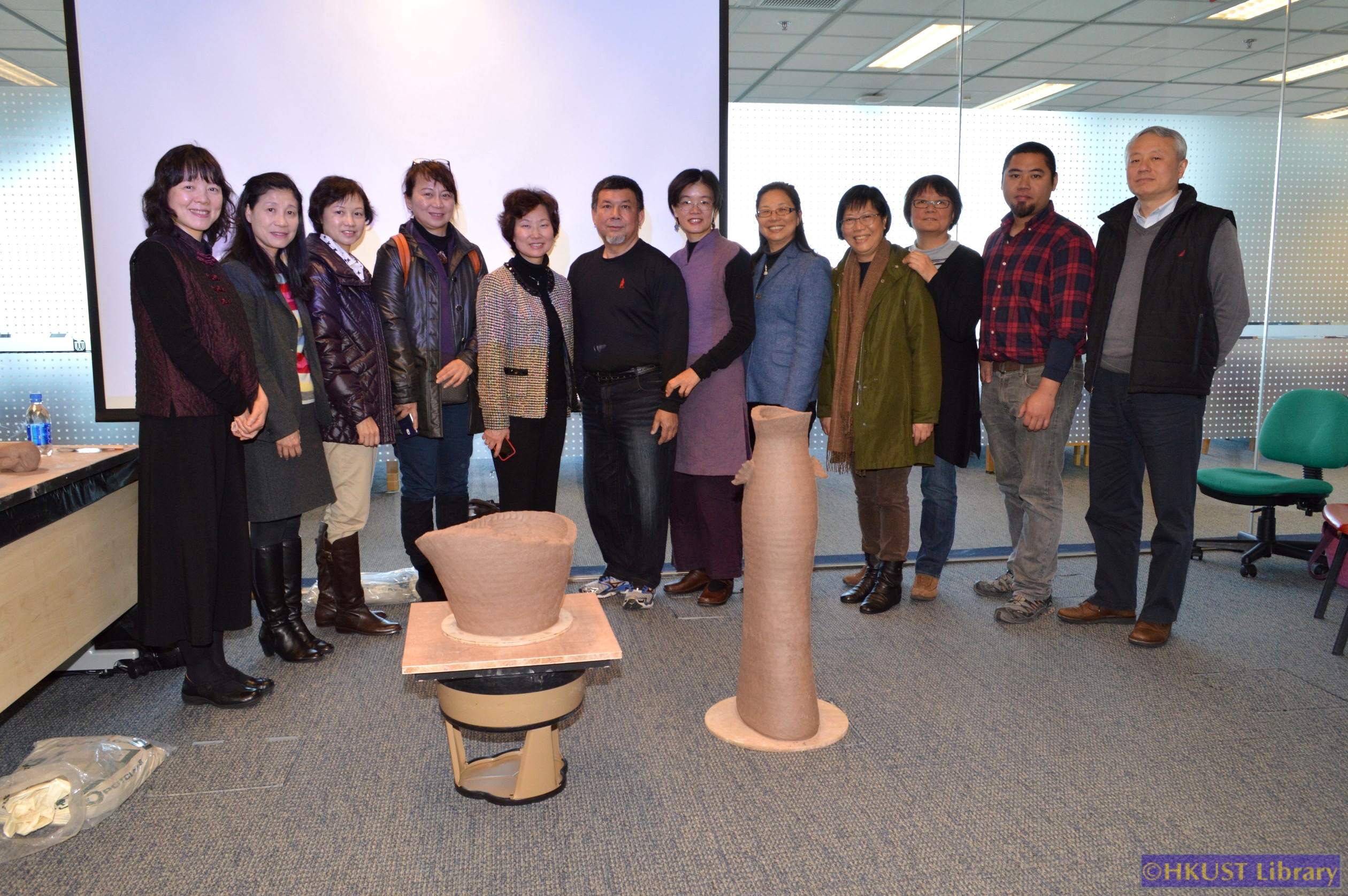 Mother Glaze: An Exhibition of High-Temperature Wood-Fired Ceramics by Lin Rui-hua: Demo2