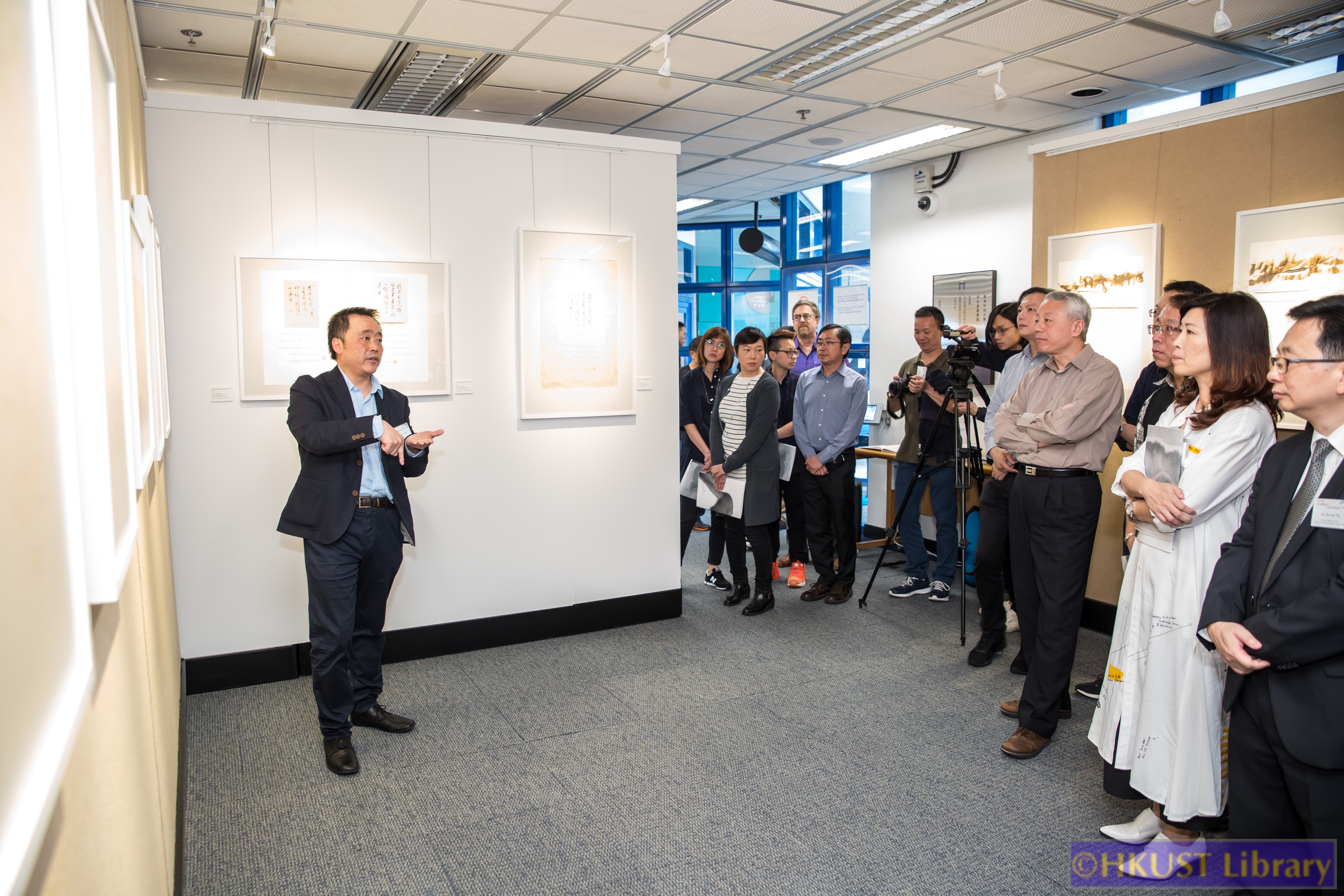 Crossing Boundaries: The Calligraphic Art of Manny Ling: Opening