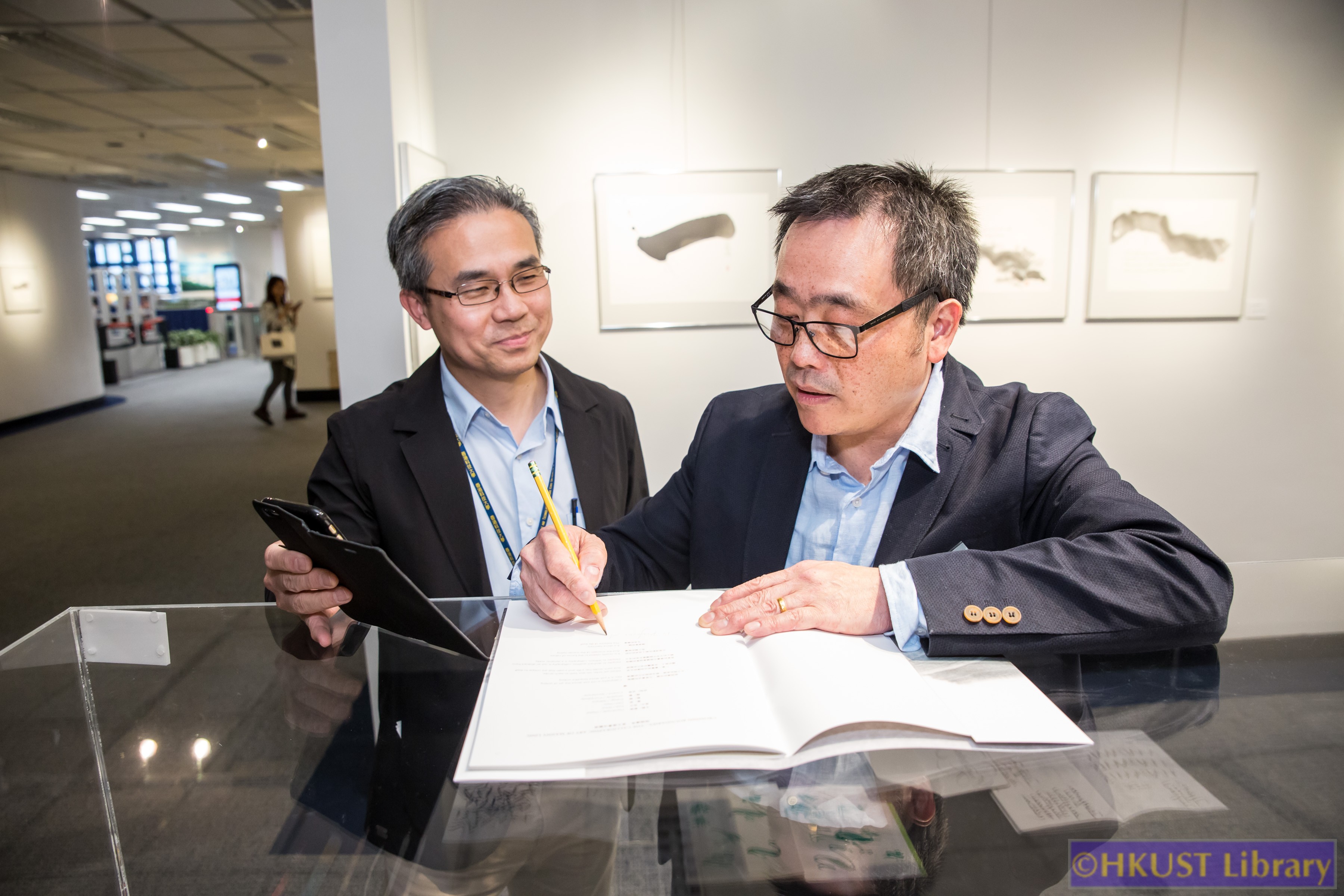 Crossing Boundaries: The Calligraphic Art of Manny Ling: Opening