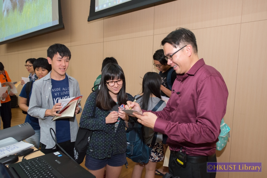 Natural World, Cultural Elegance: A Photography Exhibition by Tin Man Lee: Talk 2