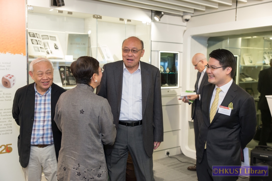 In the Palm of Your Hand: Miniatures in Chinese History and Others: Opening