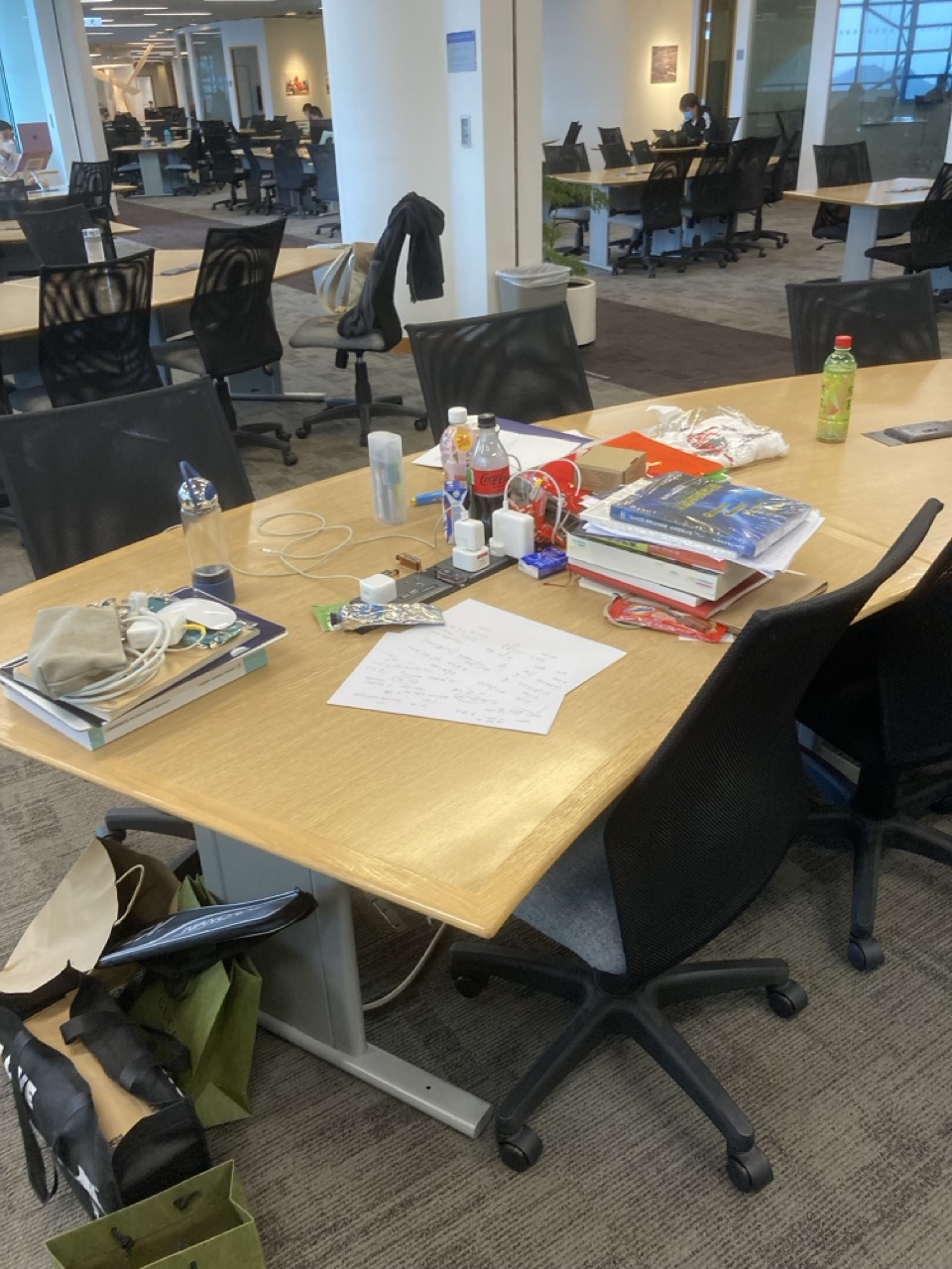 20221111_004638015_iOS-Large