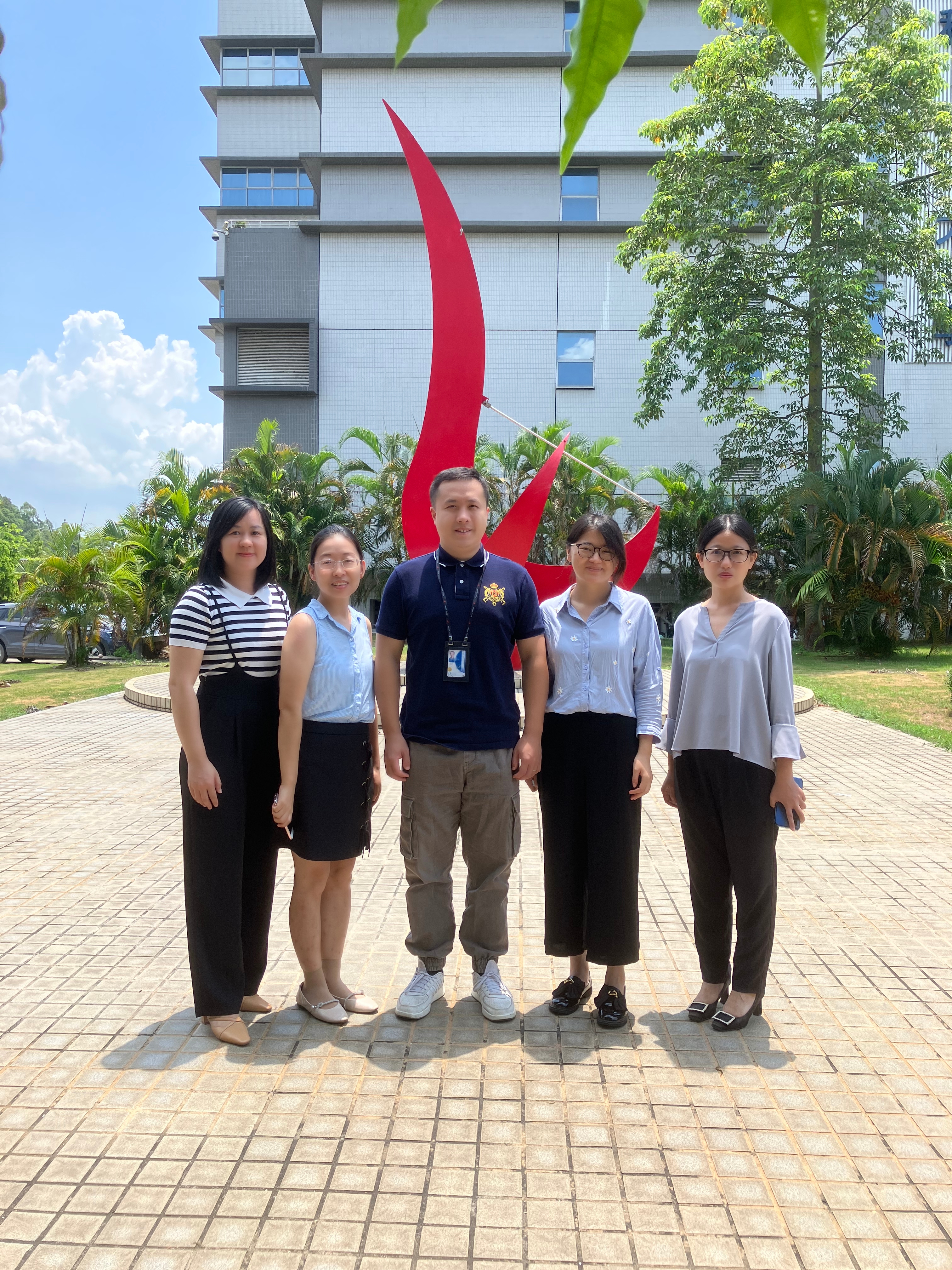 Group picture - HKUST(GZ) Library