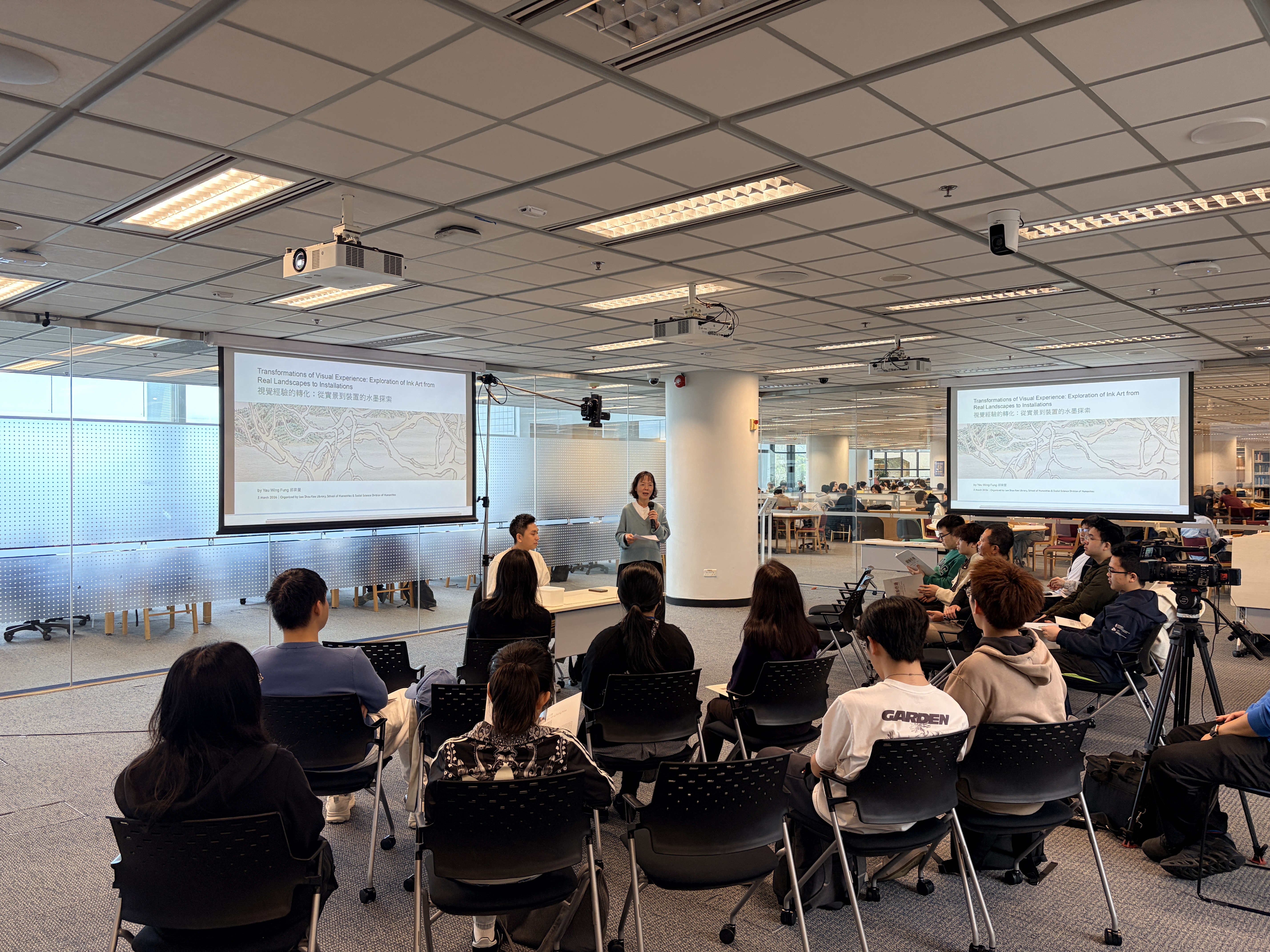 Photo of iTalk with attendees